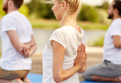 자세교정이미지